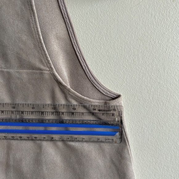 Wilfred Faux Suede Sleeveless Top - Picture 4 of 12